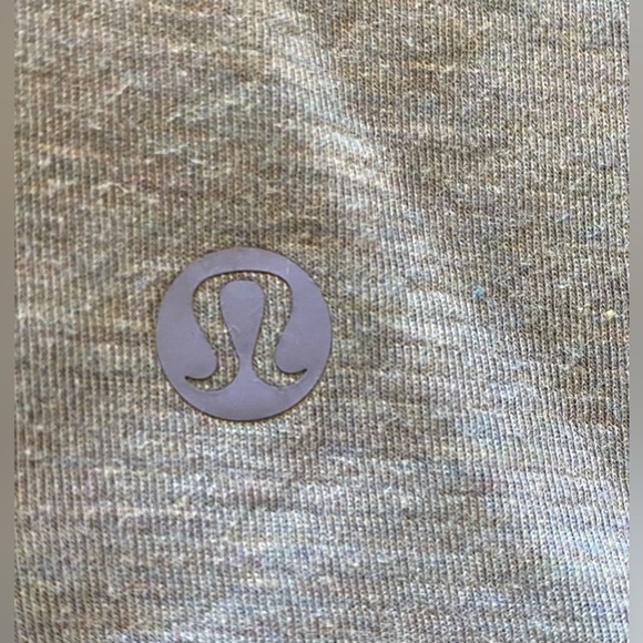 Lululemon Time Out Hoodie  12 - Picture 9 of 10
